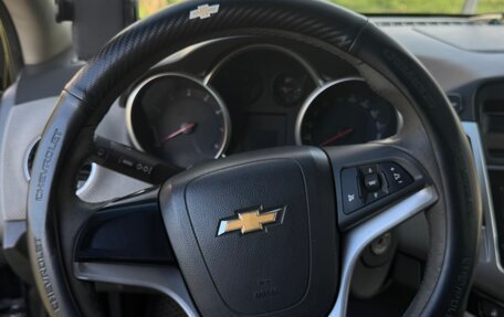 Chevrolet Cruze II, 2010 год, 650 000 рублей, 8 фотография