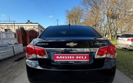 Chevrolet Cruze II, 2010 год, 650 000 рублей, 2 фотография