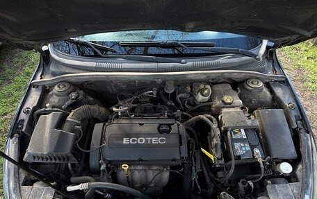 Chevrolet Cruze II, 2010 год, 650 000 рублей, 6 фотография