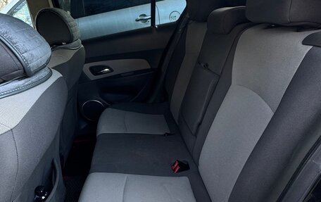 Chevrolet Cruze II, 2010 год, 650 000 рублей, 11 фотография