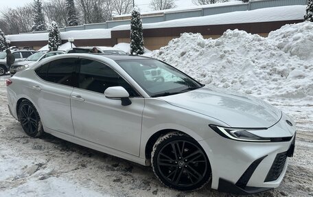 Toyota Camry, 2024 год, 3 850 000 рублей, 3 фотография