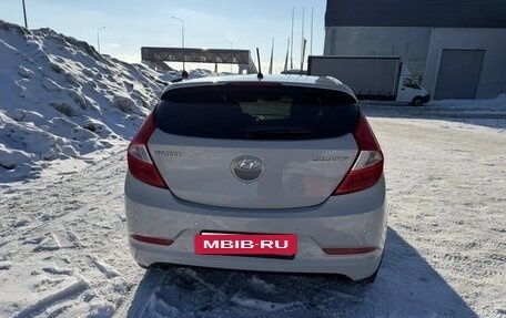 Hyundai Solaris II рестайлинг, 2014 год, 770 000 рублей, 7 фотография