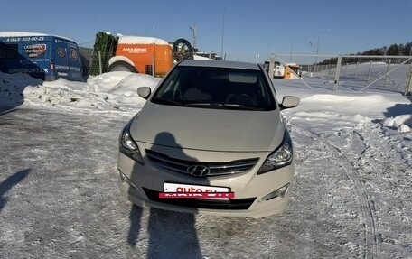 Hyundai Solaris II рестайлинг, 2014 год, 770 000 рублей, 5 фотография