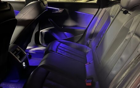 Audi A4, 2017 год, 2 750 000 рублей, 7 фотография