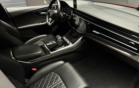 Audi SQ8, 2020 год, 9 700 000 рублей, 24 фотография