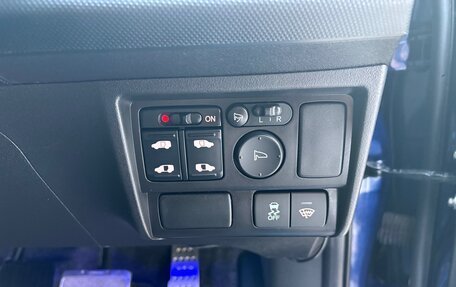 Honda Freed I, 2012 год, 1 175 000 рублей, 22 фотография