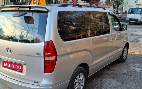 Hyundai Grand Starex Grand Starex I рестайлинг 2, 2009 год, 1 650 000 рублей, 4 фотография