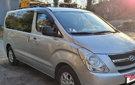 Hyundai Grand Starex Grand Starex I рестайлинг 2, 2009 год, 1 650 000 рублей, 2 фотография