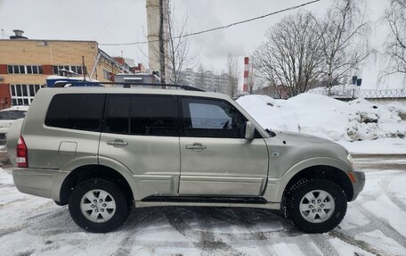 Mitsubishi Montero III, 2003 год, 1 100 000 рублей, 4 фотография