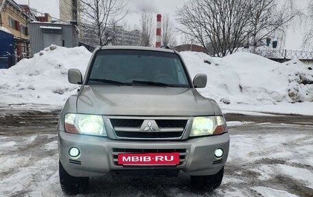 Mitsubishi Montero III, 2003 год, 1 100 000 рублей, 2 фотография