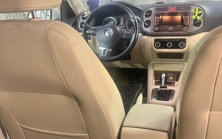 Volkswagen Tiguan I, 2010 год, 1 600 000 рублей, 6 фотография