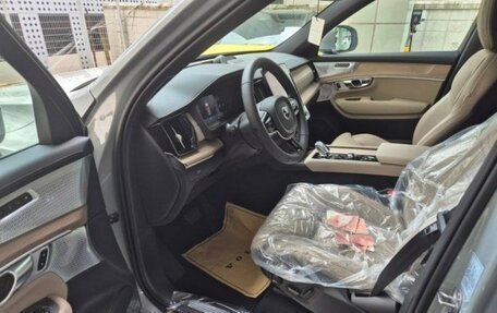 Volvo XC90 II рестайлинг, 2025 год, 9 500 000 рублей, 6 фотография