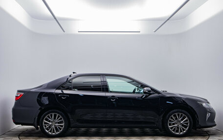 Toyota Camry, 2018 год, 2 520 000 рублей, 4 фотография