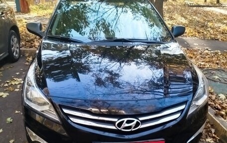 Hyundai Solaris II рестайлинг, 2014 год, 1 250 000 рублей, 1 фотография