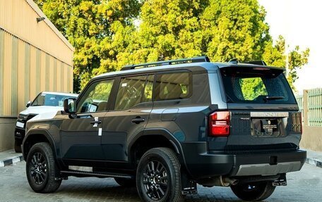 Toyota Land Cruiser Prado, 2025 год, 9 480 000 рублей, 5 фотография