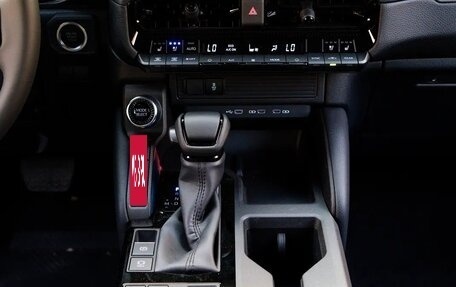 Toyota Land Cruiser Prado, 2025 год, 9 480 000 рублей, 10 фотография