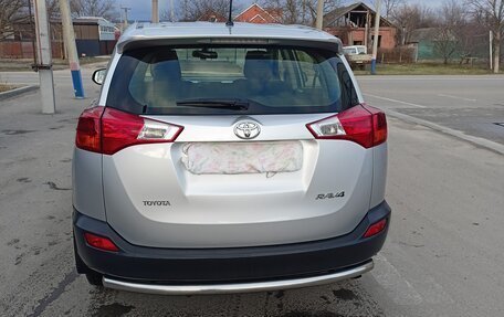 Toyota RAV4, 2014 год, 2 400 000 рублей, 6 фотография