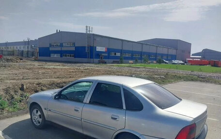 Opel Vectra B рестайлинг, 2001 год, 240 000 рублей, 8 фотография