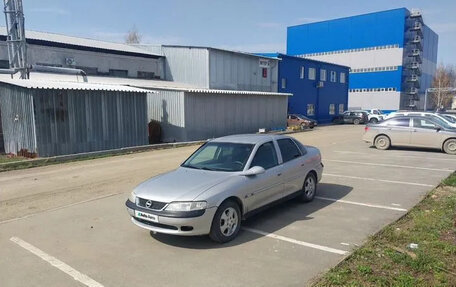 Opel Vectra B рестайлинг, 2001 год, 240 000 рублей, 13 фотография