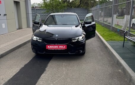 BMW 3 серия, 2022 год, 4 290 000 рублей, 2 фотография