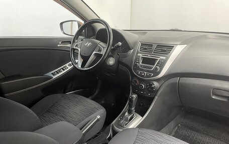 Hyundai Solaris II рестайлинг, 2014 год, 995 000 рублей, 4 фотография