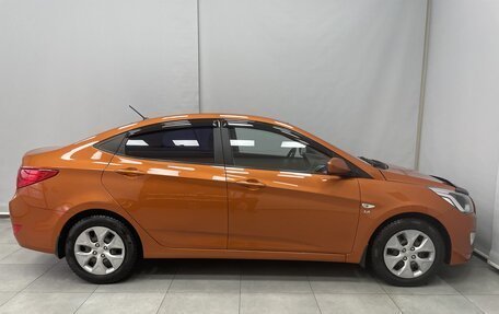 Hyundai Solaris II рестайлинг, 2014 год, 995 000 рублей, 10 фотография