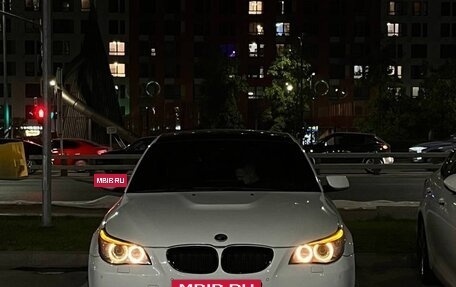 BMW 5 серия, 2009 год, 1 500 000 рублей, 11 фотография