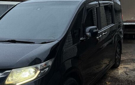 Honda Stepwgn IV, 2015 год, 2 300 000 рублей, 4 фотография