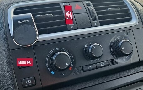 Skoda Fabia II, 2008 год, 11 фотография