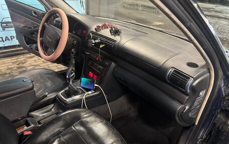 Audi A4, 1996 год, 240 000 рублей, 9 фотография