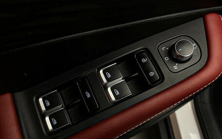 Geely Coolray I, 2024 год, 2 450 000 рублей, 10 фотография