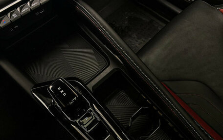 Geely Coolray I, 2024 год, 2 450 000 рублей, 16 фотография