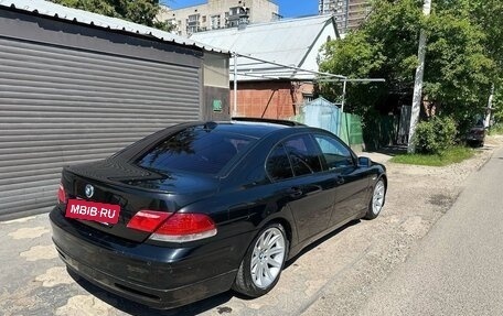 BMW 7 серия, 2005 год, 900 000 рублей, 8 фотография