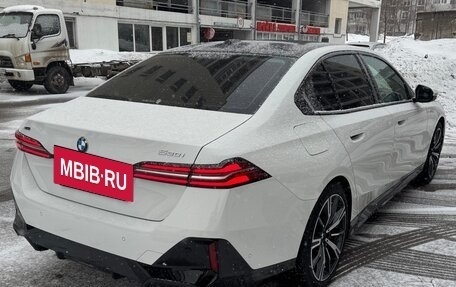 BMW 5 серия, 2024 год, 7 699 500 рублей, 9 фотография