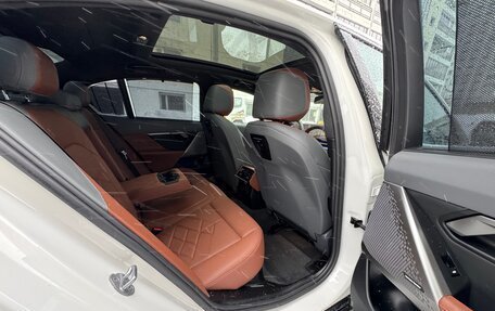 BMW 5 серия, 2024 год, 7 699 500 рублей, 17 фотография