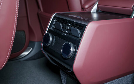 Land Rover Range Rover IV рестайлинг, 2026 год, 26 900 000 рублей, 30 фотография