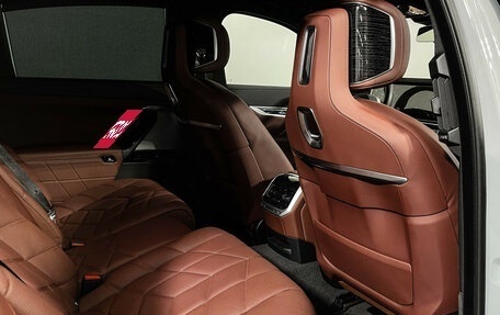 BMW 7 серия, 2025 год, 16 200 000 рублей, 14 фотография