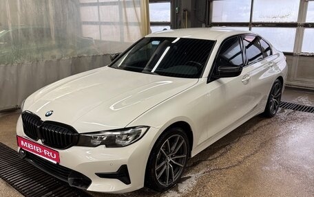 BMW 3 серия, 2021 год, 3 700 000 рублей, 2 фотография