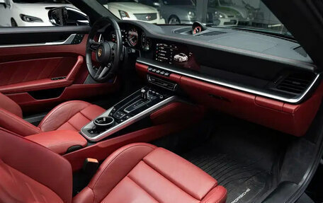 Porsche 911, 2022 год, 19 950 888 рублей, 18 фотография