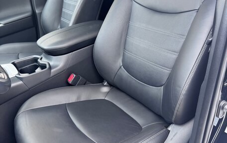 Toyota RAV4, 2019 год, 3 540 000 рублей, 10 фотография