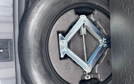 Toyota RAV4, 2019 год, 3 540 000 рублей, 23 фотография