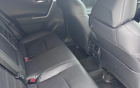 Toyota RAV4, 2019 год, 3 540 000 рублей, 14 фотография