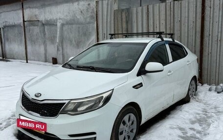 KIA Rio III рестайлинг, 2013 год, 350 000 рублей, 4 фотография