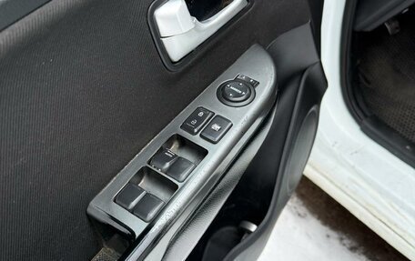 KIA Rio III рестайлинг, 2013 год, 350 000 рублей, 6 фотография