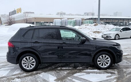 Volkswagen Tiguan II, 2021 год, 2 738 000 рублей, 5 фотография