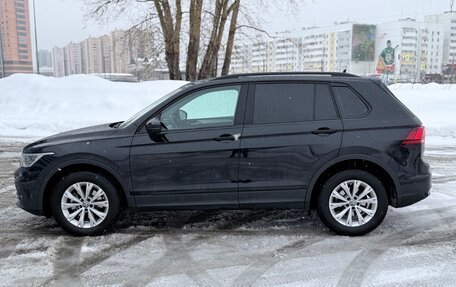 Volkswagen Tiguan II, 2021 год, 2 738 000 рублей, 9 фотография