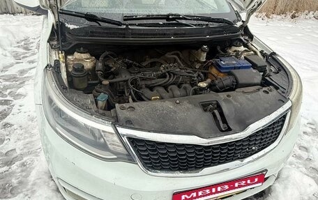 KIA Rio III рестайлинг, 2013 год, 350 000 рублей, 7 фотография