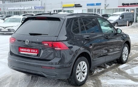 Volkswagen Tiguan II, 2021 год, 2 738 000 рублей, 6 фотография