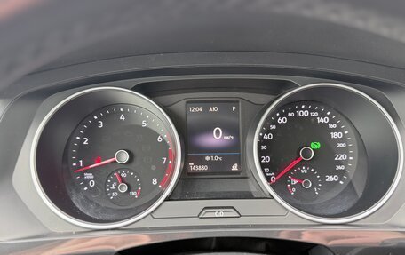 Volkswagen Tiguan II, 2021 год, 2 738 000 рублей, 27 фотография