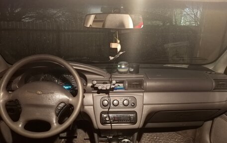 Chrysler Sebring II, 2003 год, 250 000 рублей, 10 фотография